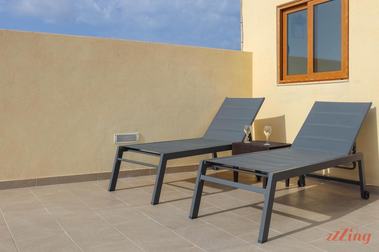 Luxurious Duplex Seafront Apt W Amazing Sea Views Birżebbuġa Buitenkant foto