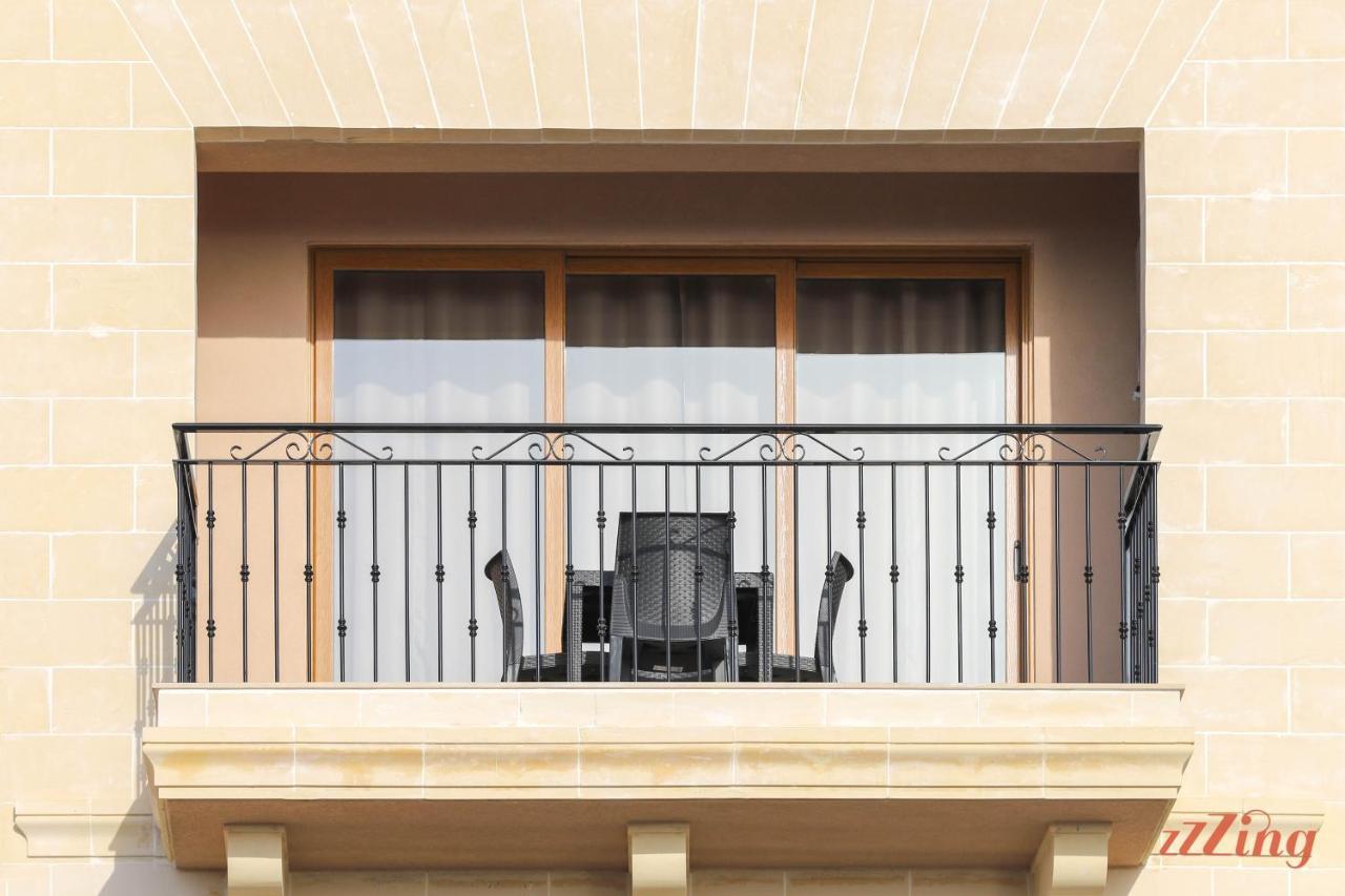 Luxurious Duplex Seafront Apt W Amazing Sea Views Birżebbuġa Buitenkant foto